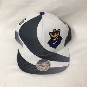 Kings Mitchell and Ness SnapBack NWT
